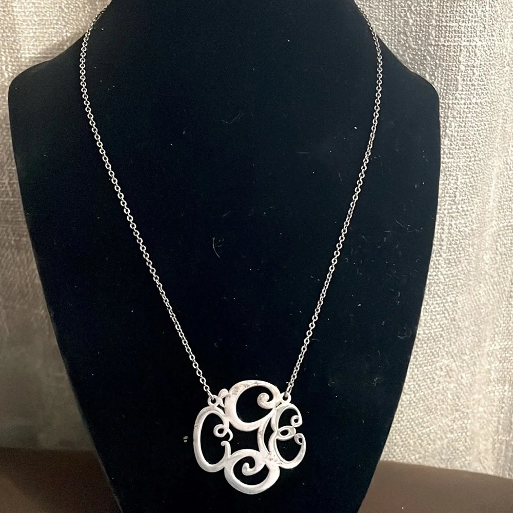 Vintage 925 sterling silver necklace